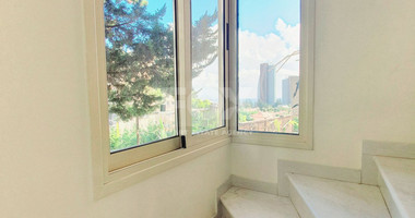 Two-Storey House for sale with Panoramic Sea View