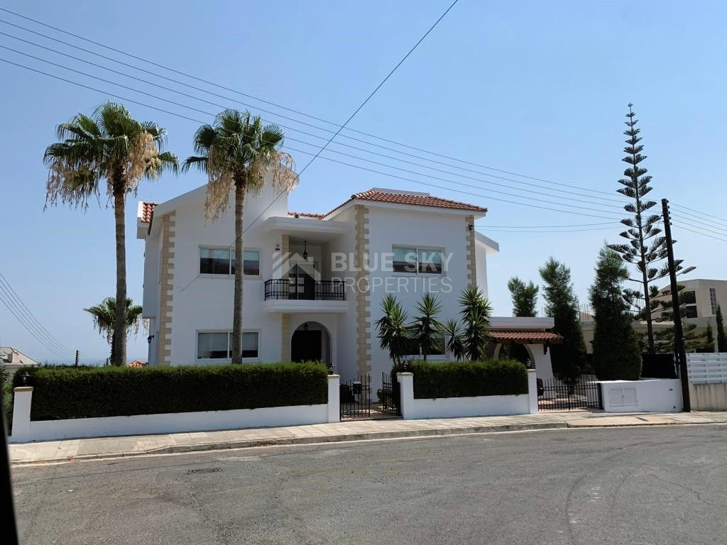 A BEAUTIFUL DETACHED HOUSE IN PANTHEA/AGIOS ATHANASIOS AREA ON LARGE PLOT WITH SEA VIEWS.