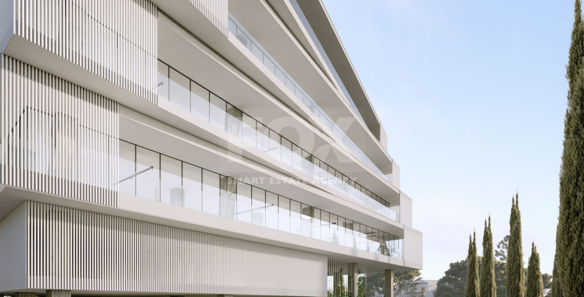 LUXURY OFFICE BUILDING OFFERING A COVERED AREA OF OVER 2,000 SQM