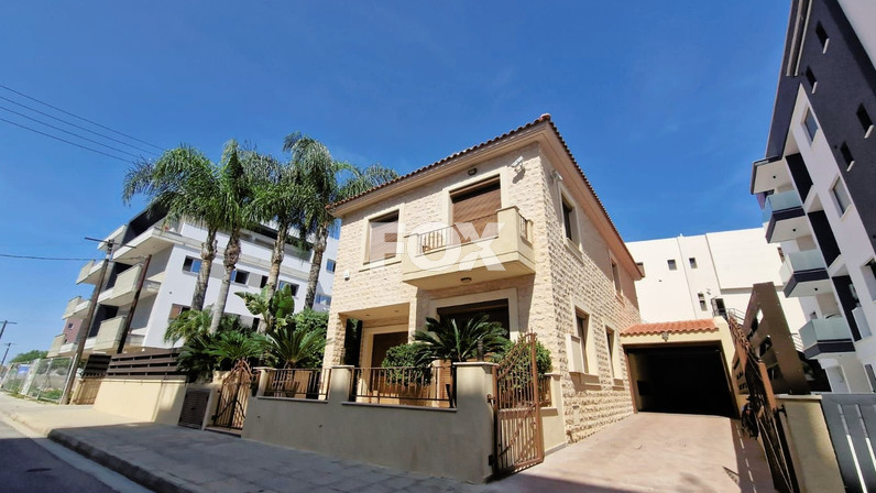 Commercial properties 184 m² for sale in Kato Polemidia, Limassol, Cyprus