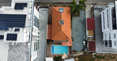 Exquisite 4-Bedroom Villa for sale: Swimming Pool & Garden