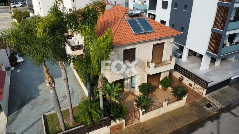 Commercial properties 184 m² for sale in Kato Polemidia, Limassol, Cyprus