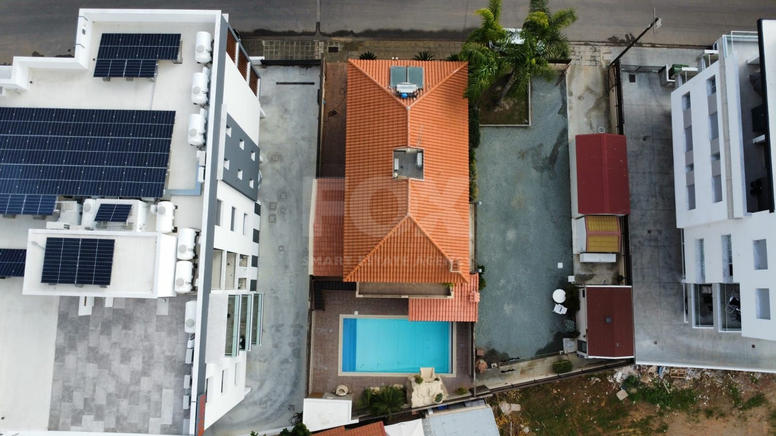 Exquisite 4-Bedroom Villa for sale: Swimming Pool & Garden