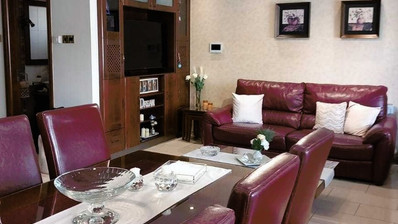Exquisite 4-Bedroom Villa for sale: Swimming Pool & Garden