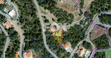 UNFINISHED HOUSE WITH LICENSES ON 1,010M² ;RESIDENTIAL LAND IN MONIATIS WITHIN FOREST