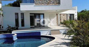 Amazing Sea View 4 Bedroom Villa in Kalogiroi, Limassol
