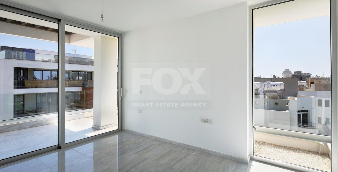 Amazing three bedroom apartment in Potamos Germasogeias, Limassol