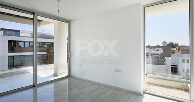Amazing three bedroom apartment in Potamos Germasogeias, Limassol