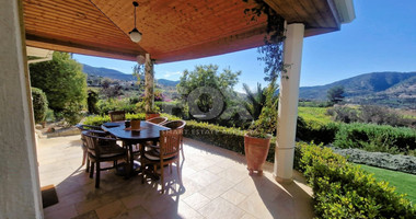 Exquisite Villa for sale in Laneia: Swimming Pool, Landscaped Garden, Unobstructed Views