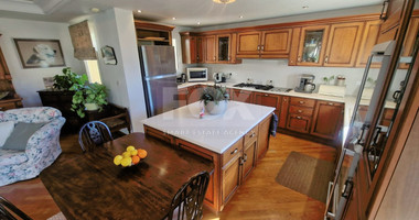 Exquisite Villa for sale in Laneia: Swimming Pool, Landscaped Garden, Unobstructed Views