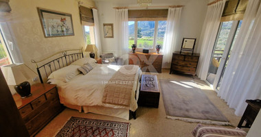 Exquisite Villa for sale in Laneia: Swimming Pool, Landscaped Garden, Unobstructed Views