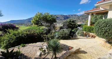 Exquisite Villa for sale in Laneia: Swimming Pool, Landscaped Garden, Unobstructed Views