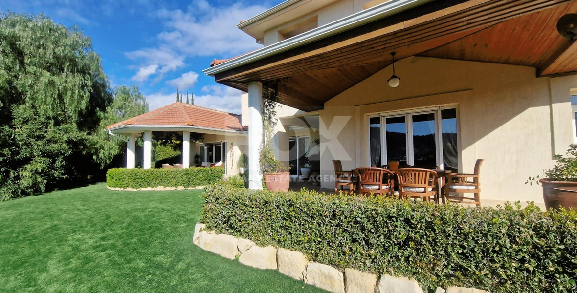 Exquisite Villa for sale in Laneia: Swimming Pool, Landscaped Garden, Unobstructed Views