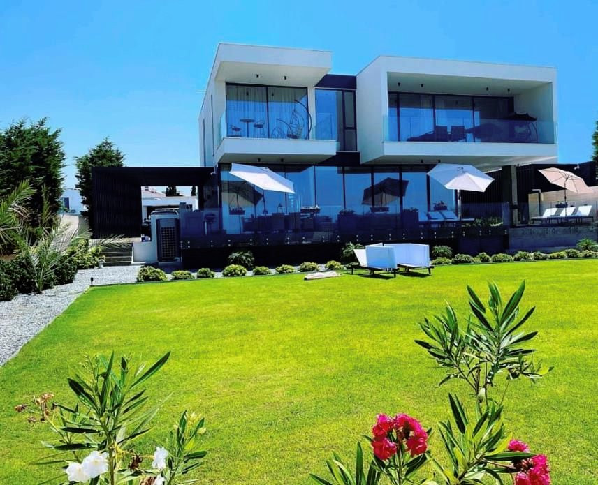 Mieszkanie 4 pokoi 388 m² Pafos, Cypr