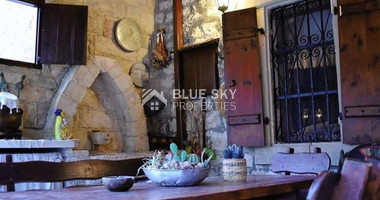 Beautiful traditional stone house in Lofou village, Limassol