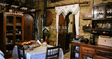 Beautiful traditional stone house in Lofou village, Limassol