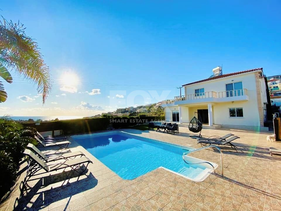 Five bedroom detached villa with sea views