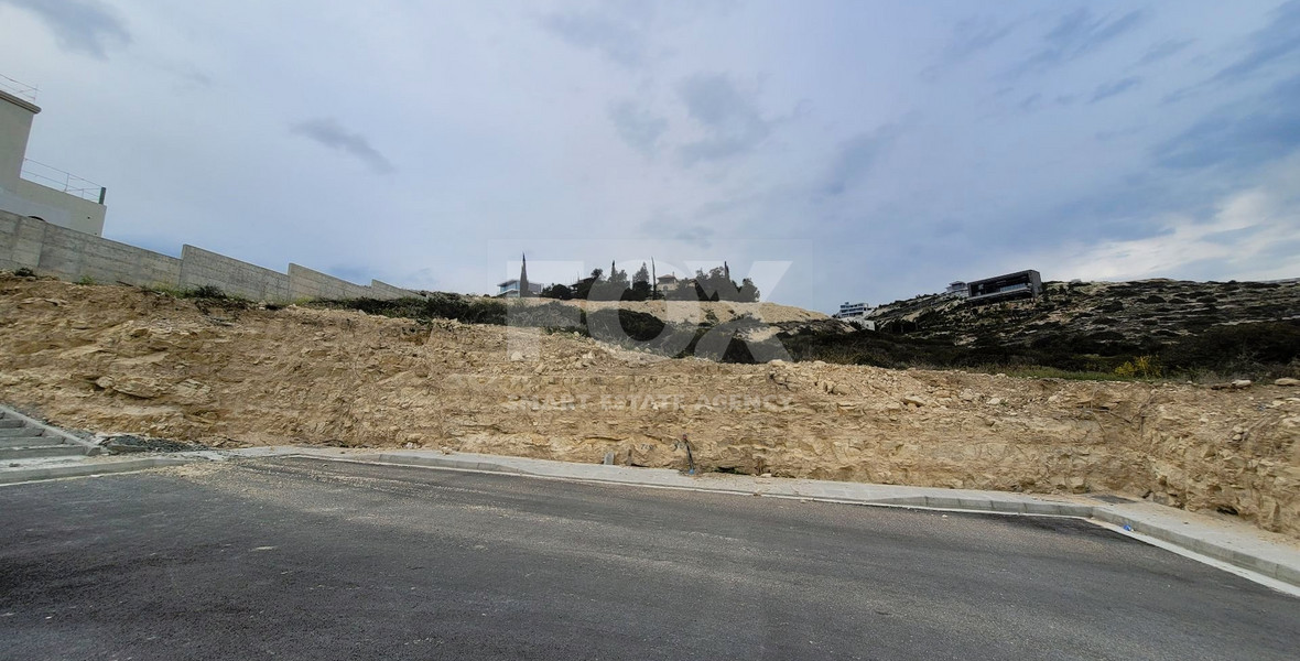 Residential Plot On a Cul De Sac for sale in Agios Tychonas Next To Green Area With Sea View