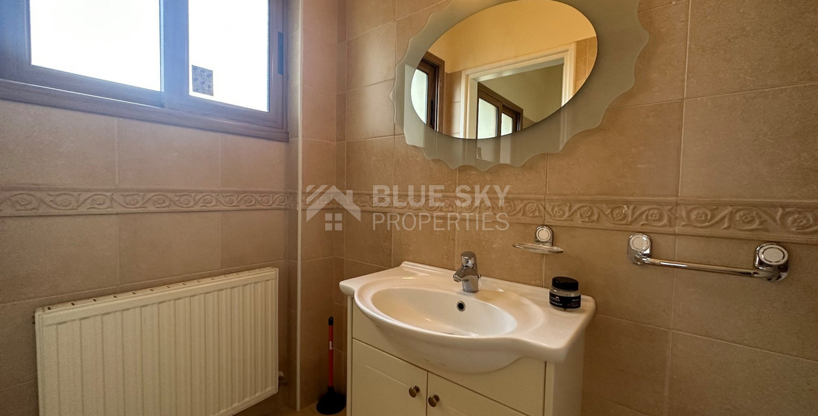 Detached five bedroom Villa with swimming pool for sale in Agios Athanasios-Limassol