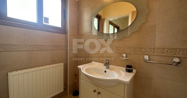 Detached five bedroom Villa with swimming pool for sale in Agios Athanasios-Limassol