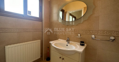 Detached five bedroom Villa with swimming pool for sale in Agios Athanasios-Limassol