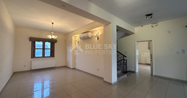 Detached five bedroom Villa with swimming pool for sale in Agios Athanasios-Limassol