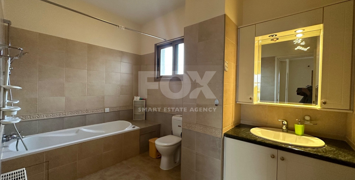 Detached five bedroom Villa with swimming pool for sale in Agios Athanasios-Limassol