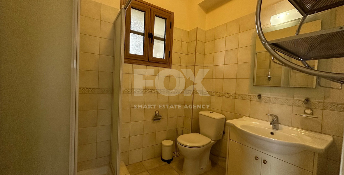 Detached five bedroom Villa with swimming pool for sale in Agios Athanasios-Limassol