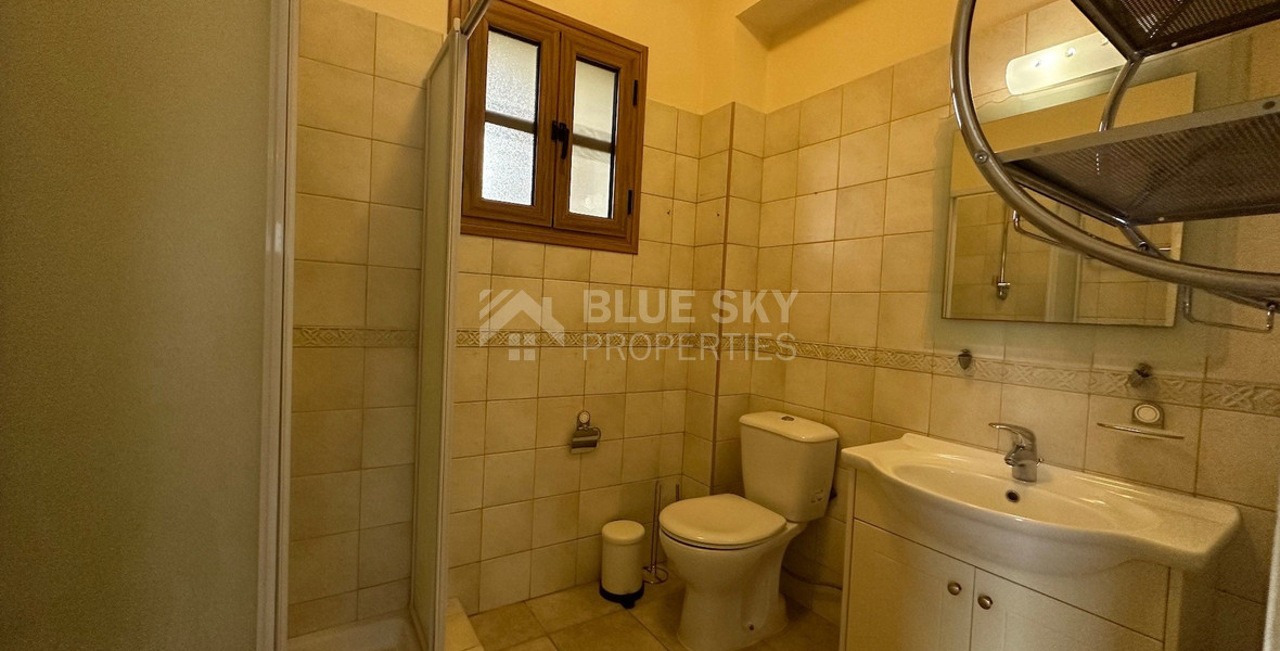 Detached five bedroom Villa with swimming pool for sale in Agios Athanasios-Limassol