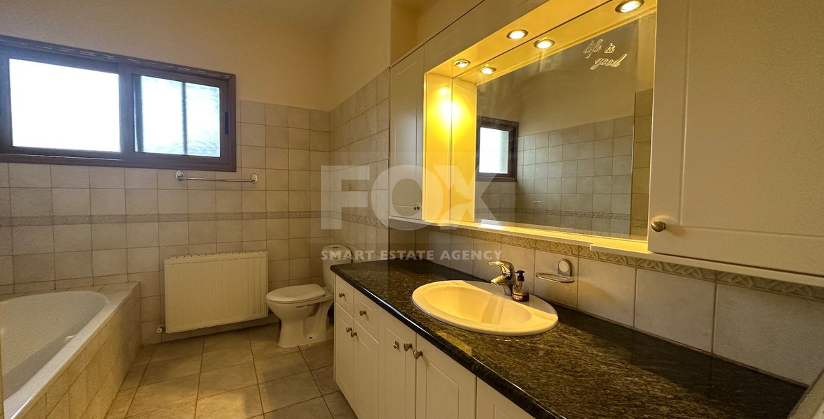 Detached five bedroom Villa with swimming pool for sale in Agios Athanasios-Limassol