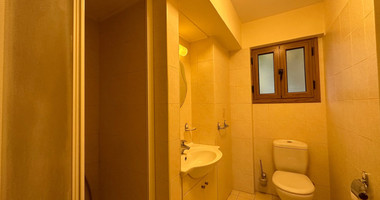 Detached five bedroom Villa with swimming pool for sale in Agios Athanasios-Limassol