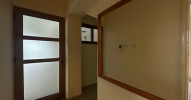 Detached five bedroom Villa with swimming pool for sale in Agios Athanasios-Limassol