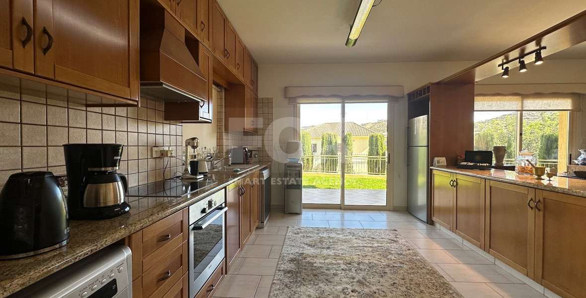 LOVELY THREE BEDROOM DETACHED HOUSE FOR SALE IN PALODIA