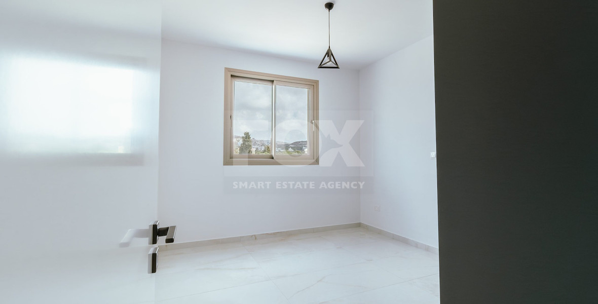 Three bedroom apartment for sale  in Geroskipou with roof garden