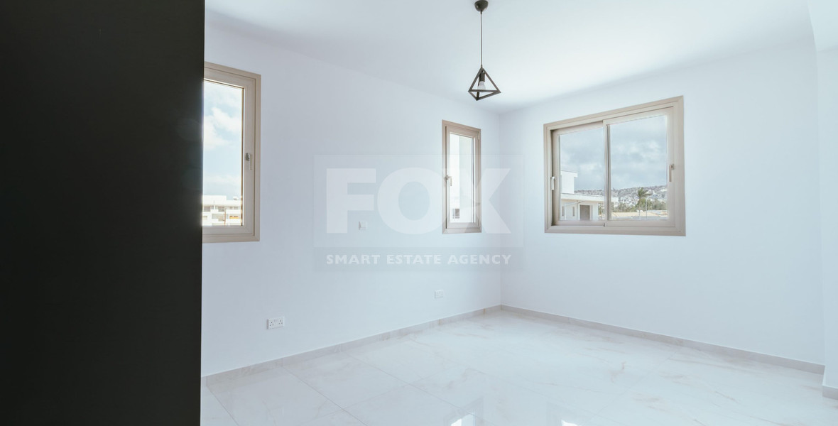 Three bedroom apartment for sale  in Geroskipou with roof garden