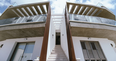 Three bedroom apartment for sale  in Geroskipou with roof garden
