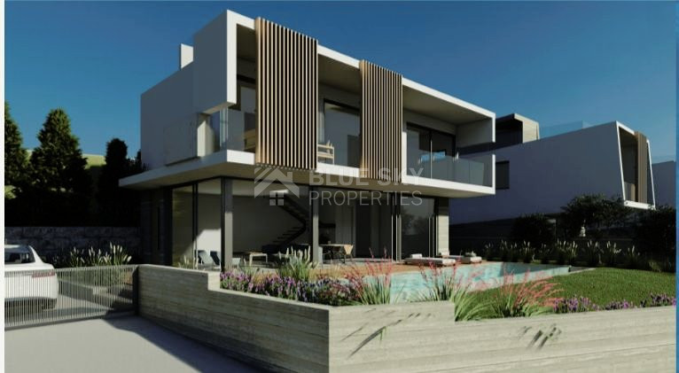 THREE BEDROOM VILLA IN LOWER CHLORAKA WITH SEA VIEWS