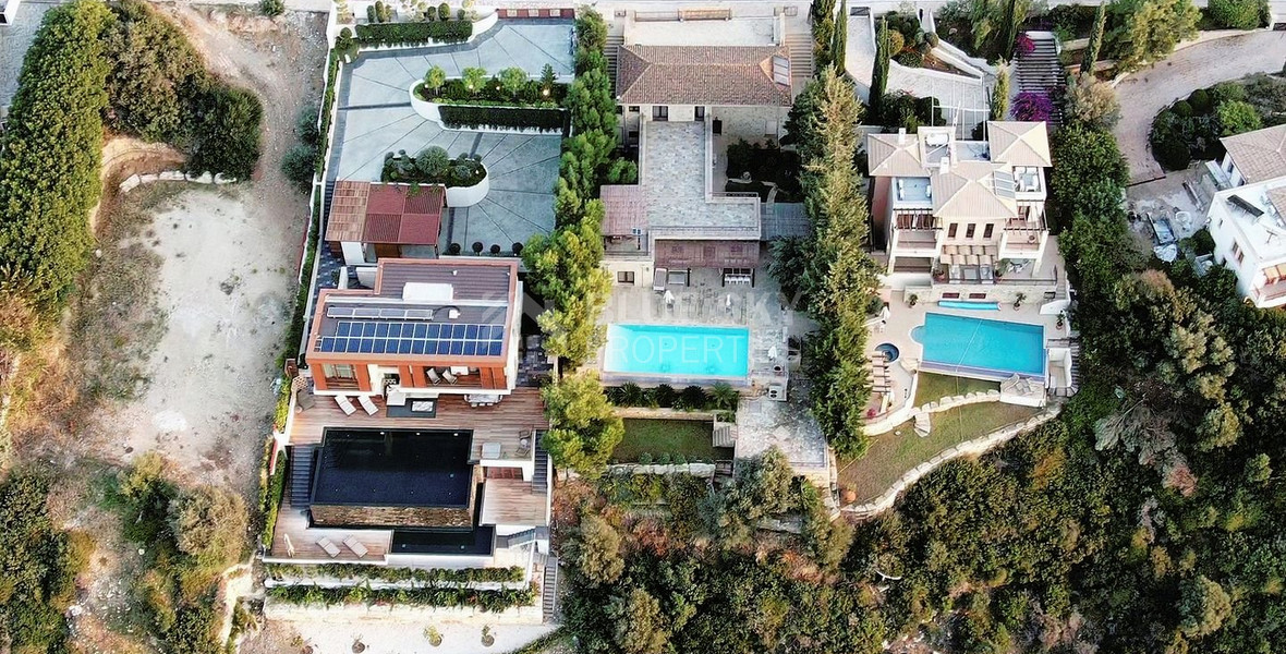 Five bedroom luxury villas in Aphrodite Hills, Kouklia, Paphos