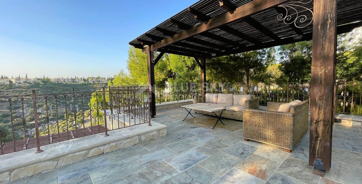 Five bedroom luxury villas in Aphrodite Hills, Kouklia, Paphos