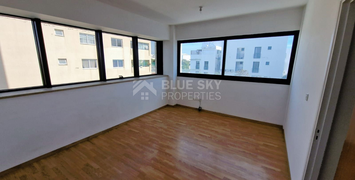 Office Space for rent on Arch. Makariou III Avenue-Limassol