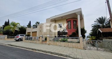 Villa for sale in Agia Paraskevi, Germasogeia: Stunning Views and Basement Apartment