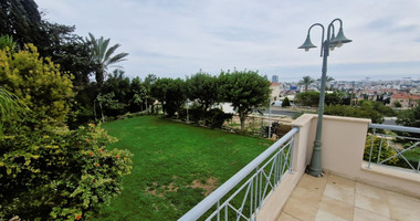 Villa for sale in Agia Paraskevi, Germasogeia: Stunning Views and Basement Apartment