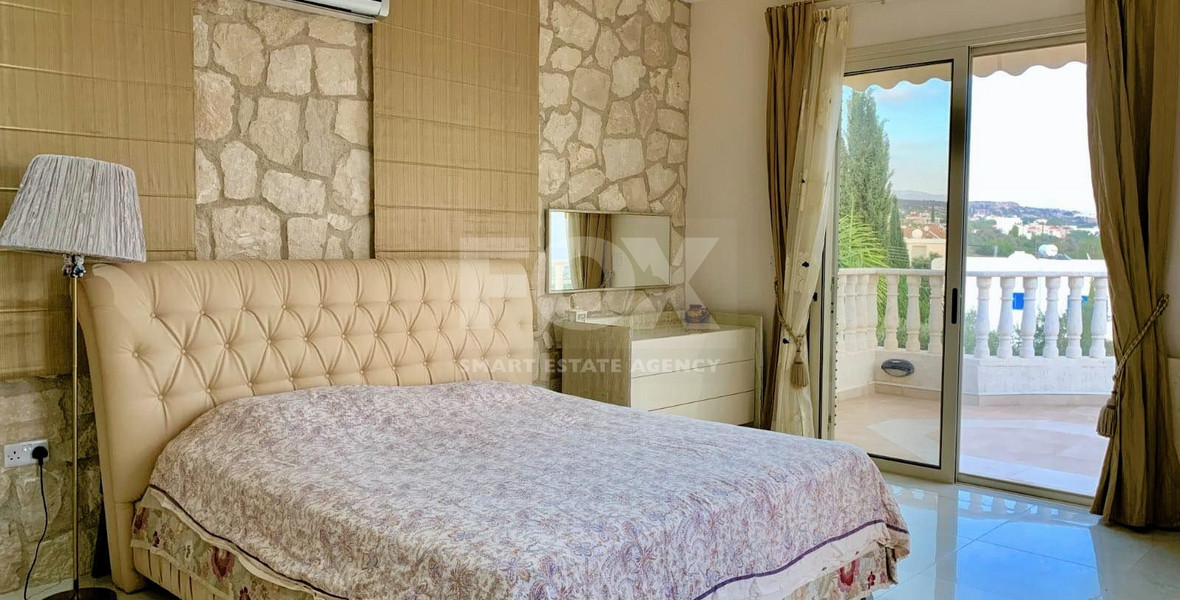 Four bedroom Villa with Sea Views .