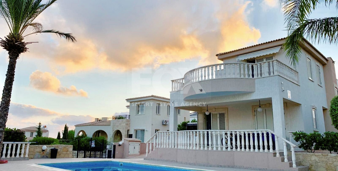 Four bedroom Villa with Sea Views .