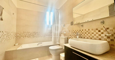 Four bedroom Villa with Sea Views .