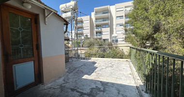 PLOT WITH TWO STOREY BUILDING ON IN THE HEART OF AGIA ZONI