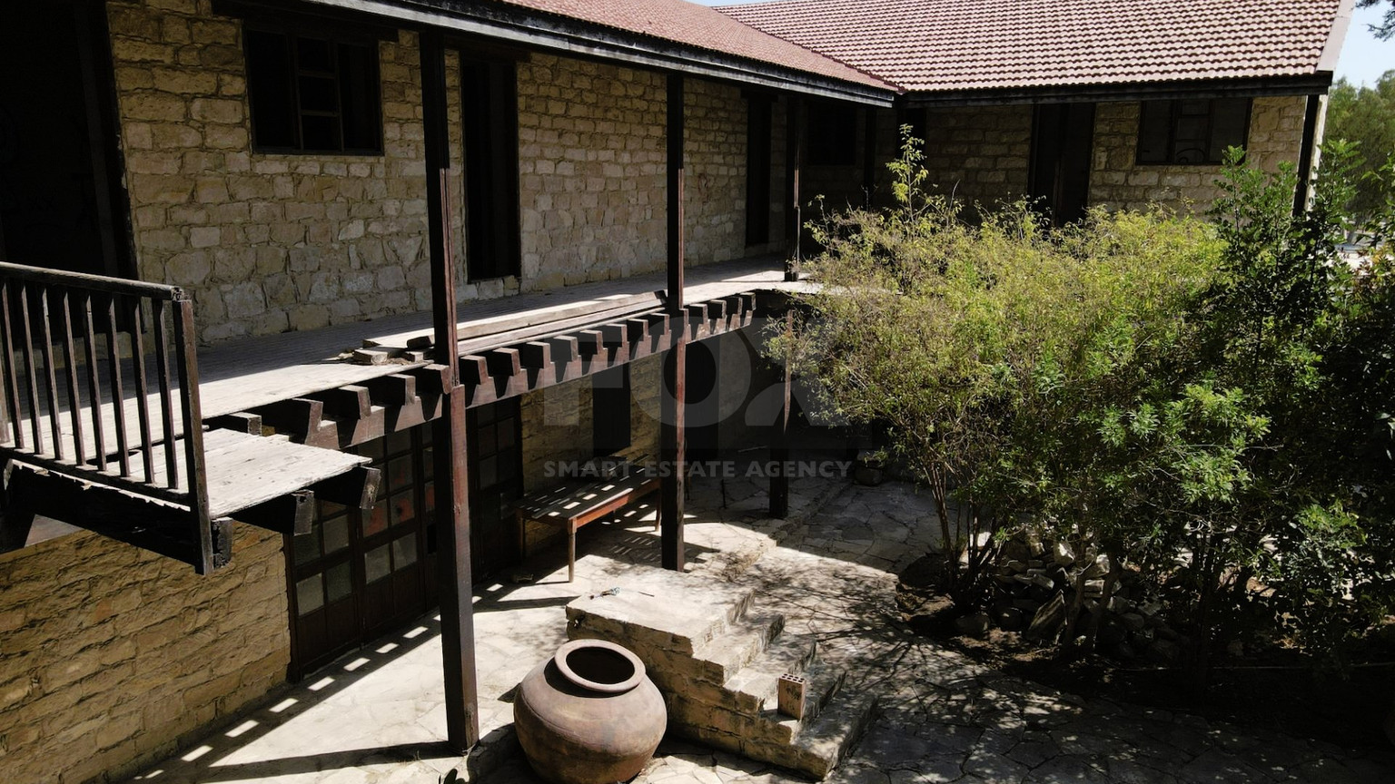 Commercial Building for sale in Germasogeia Limassol