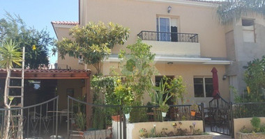 3 Bed House For Sale In Mesa Gitonia Limassol
