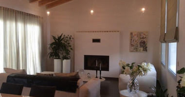 5 Bed House For Sale In Kolossi Limassol Cyprus