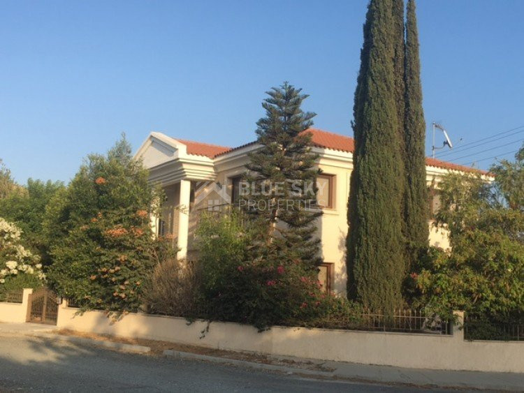 A Colonial style house sale in Ypsonas.